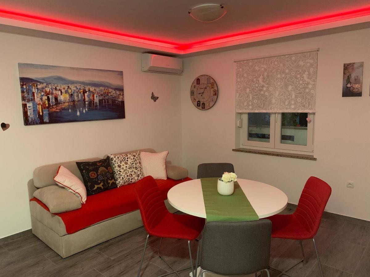 Apartment Futura Башка Экстерьер фото